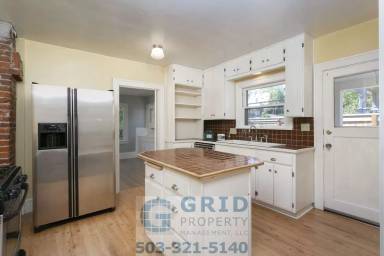 Main picture of 5035 SW Nevada Ct