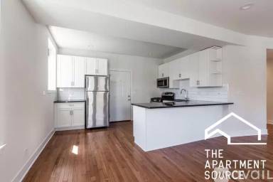 Main picture of 1145-61 W Lunt Ave & 6971-75 N Sheridan Ave