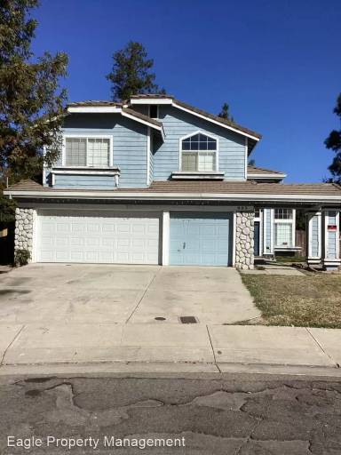 Main picture of 803 Carrie St