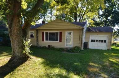 Main picture of 3009 S Sugar Maple St