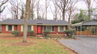 Main picture of 1420 Springwood Ln