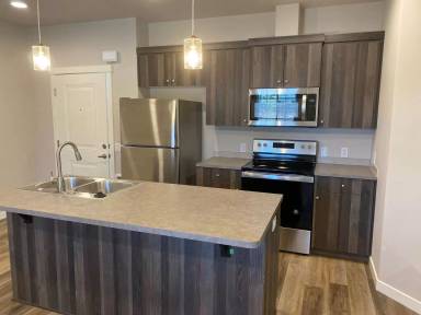 Main picture of 1140 SW 27th St