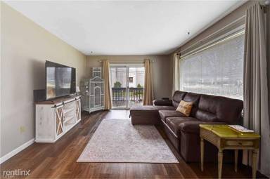 Main picture of 475 Deidrick Rd