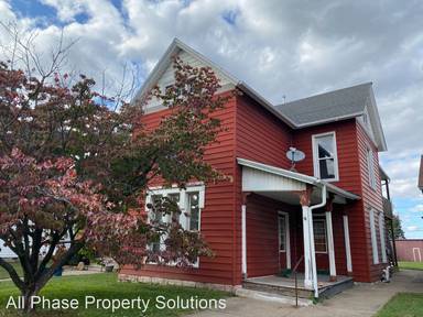 Main picture of 1021 1/2 State St