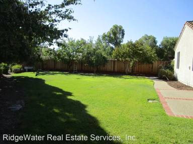 Main picture of 445 Duckhorn Ct