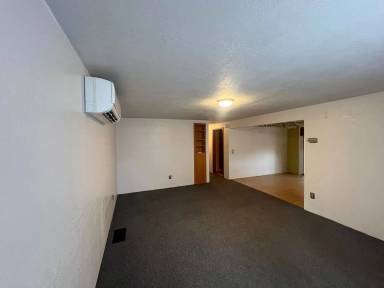 Main picture of 369 Grant St