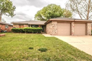 Main picture of 2735 79th St