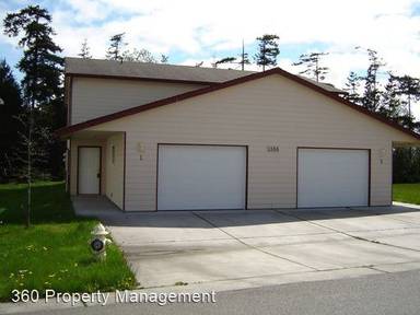 Main picture of 1300 NW Falls Creek Loop