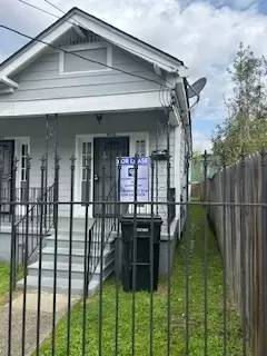 Main picture of 4113 Willow St