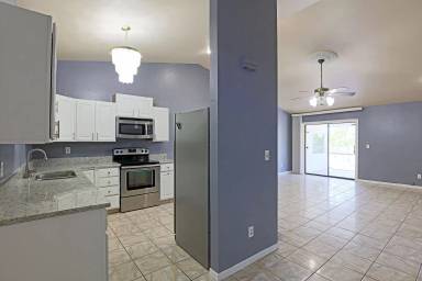 Main picture of 3818 SW 7th Pl