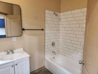 Main picture of 8924 S Wallace St