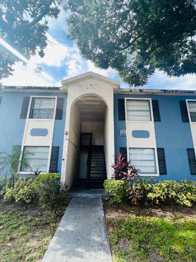 Main picture of Windmill Point Apartments