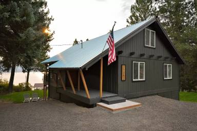 Main picture of 21252 S Cave Bay Rd