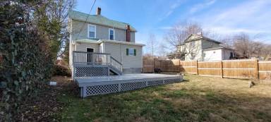 Main picture of 616 Hillcrest Dr