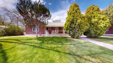 Main picture of 345 Maple St