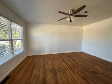 Main picture of 2504 44th St