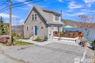 Main picture of 864 South Rd