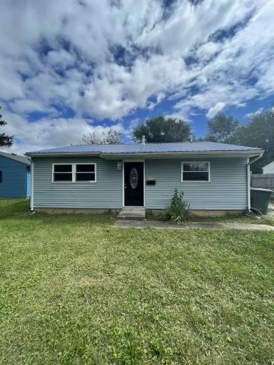 Main picture of 2972 Fairwood Ave