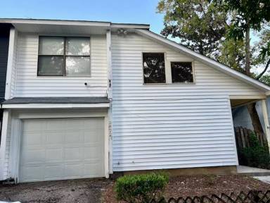 Main picture of 5922 Windham Ct
