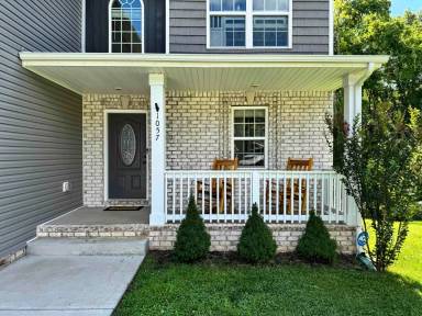 Main picture of 1057 Brightwood Ct