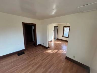 Main picture of 1310 Kent St