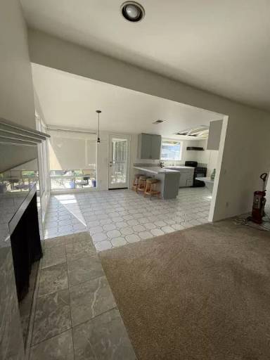 Main picture of 3102 Denver St