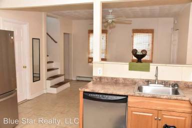 Main picture of 9 Eva St