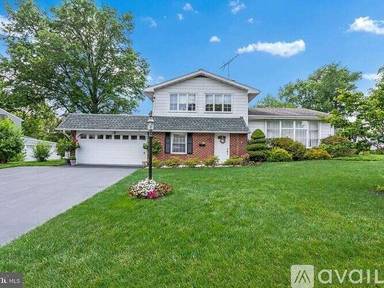 Main picture of 724 Cheryl Dr