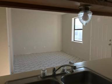 Main picture of 685 Jill Ln