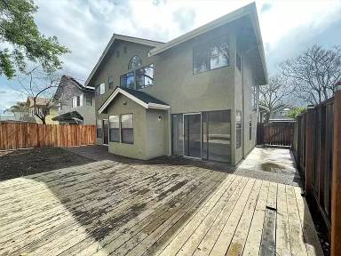 Main picture of 4865 Highlands Way