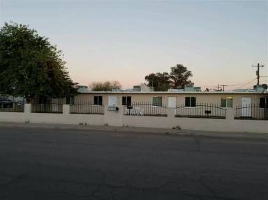 Main picture of 3245 W Jefferson Street Apartments
