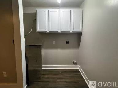 Main picture of 610 S Walnut St