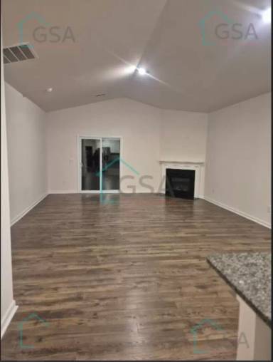 Main picture of 59 Oak Edge Ln