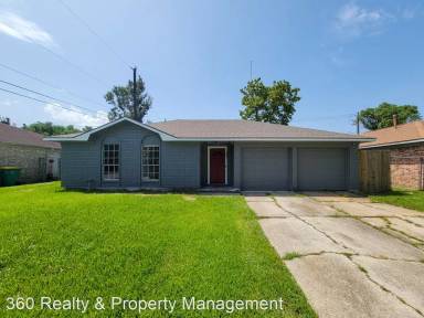 Main picture of 5329 Crestmont St