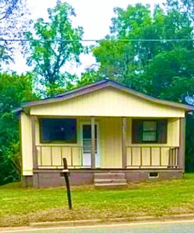 Main picture of 708 W Raleigh Ave