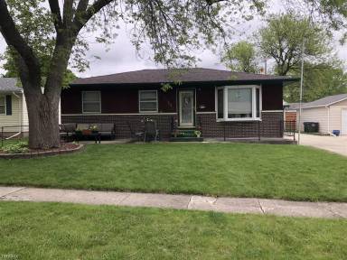 Main picture of 2614 19th Ave N