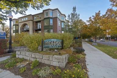Main picture of 1207 W Fort St