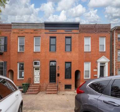 Main picture of 907 S Potomac St