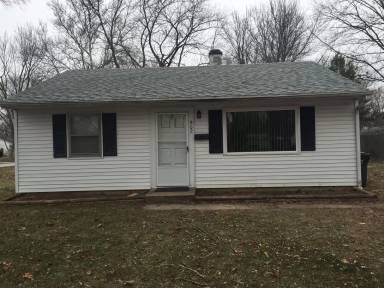 Main picture of 902 E Delaware Ave