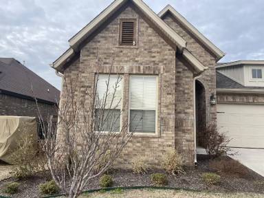 Main picture of 2304 SW Hampton Ave