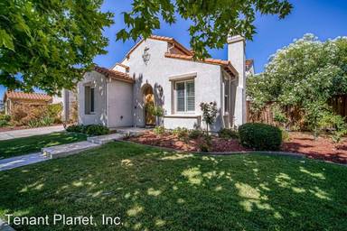 Main picture of 7831 Kennard Ln