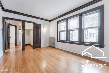 Main picture of 1909 W Larchmont Ave