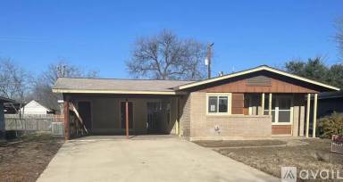 Main picture of 351 Haverford Dr