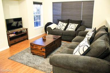 Main picture of 9125 Lee Vista Blvd