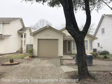 Main picture of 19519 Shady Bank Dr
