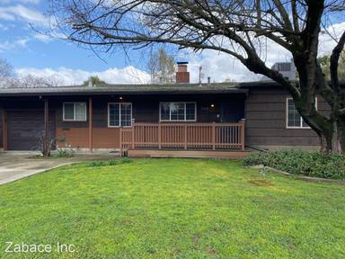 Main picture of 702 Anderson Rd