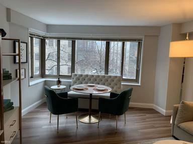 Main picture of 1350-60 Lake Shore Drive Apartments