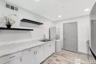 Main picture of 502 S 11th St