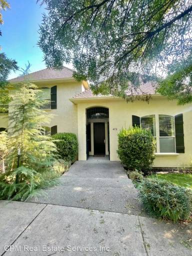 Main picture of 472 Lindsay Ln