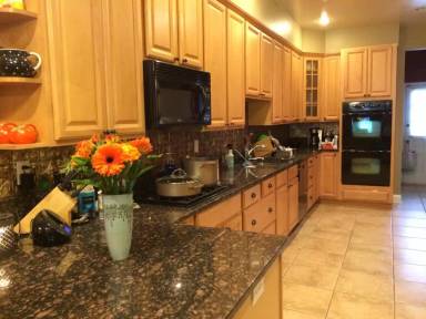 Main picture of 3311 E Baltimore St